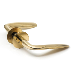 Klamka do drzwi Randi WING - mosi&#261;dz - model 1074 - cc 38 mm