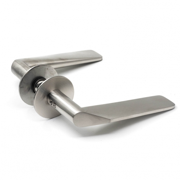 RANDI door handle - Komé - Design C. F. Møller - Stainless steel - cc38 mm