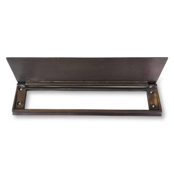 Letter Frame - Browned Brass - Model LUTKE