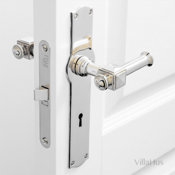 Door handle ULLMAN 112 mm on AMALIENBORG Backplate with keyhole - Interior - Nickel