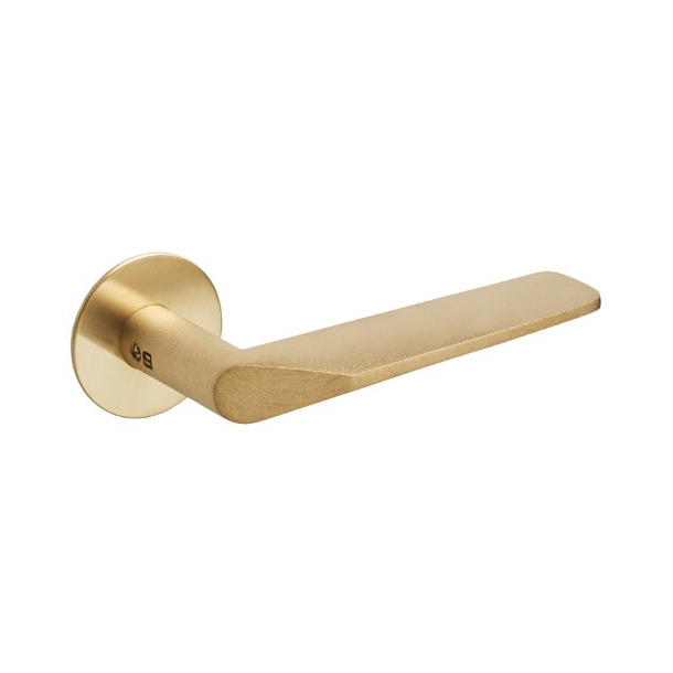 RANDI door handle Kom Raw - Raw Brass - cc38mm