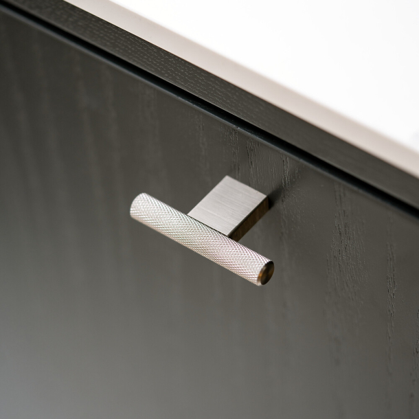 M�belknop T GRAF MINI - B�rstet st�l - 10 x 60 mm