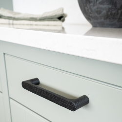 M�belgriff - Schwarze Asche - Modell Pinta - 144 mm