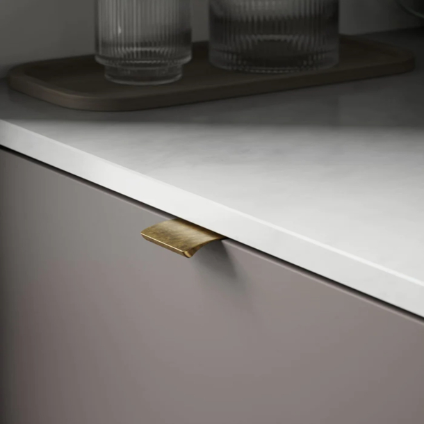 Furnipart M�belgreb - Antik messing - Model EDGE STRAIGHT - 40 mm