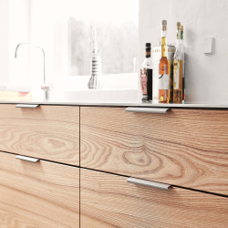 M�belgriff - Geb�rsteter Stahl - EDGE STRAIGHT - 200 mm