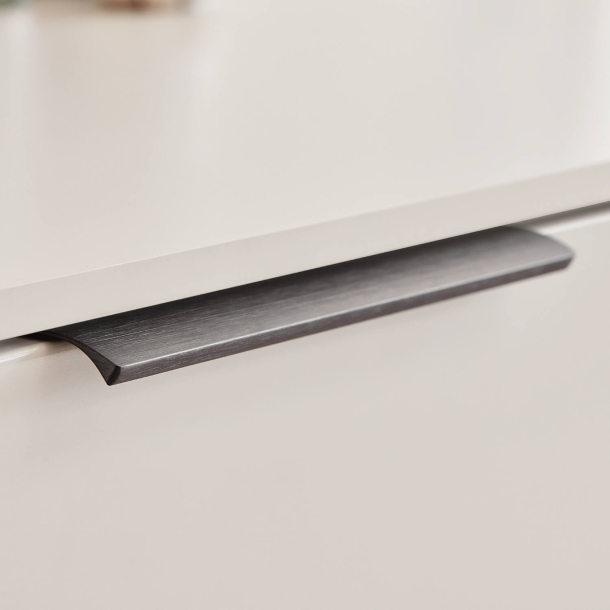 Furnipart M�belgreb - B�rstet antracit - Model EDGE STRAIGHT - 200 mm