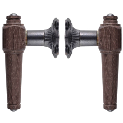 Drrhandtag - Tr - Rkt ek och oxiderad mssing - Modell SVANEMLLEN