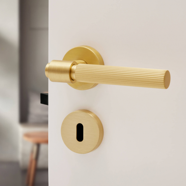 Beslag Design Door handle - Brass - Model HELIX 200 STRIPE - BODA