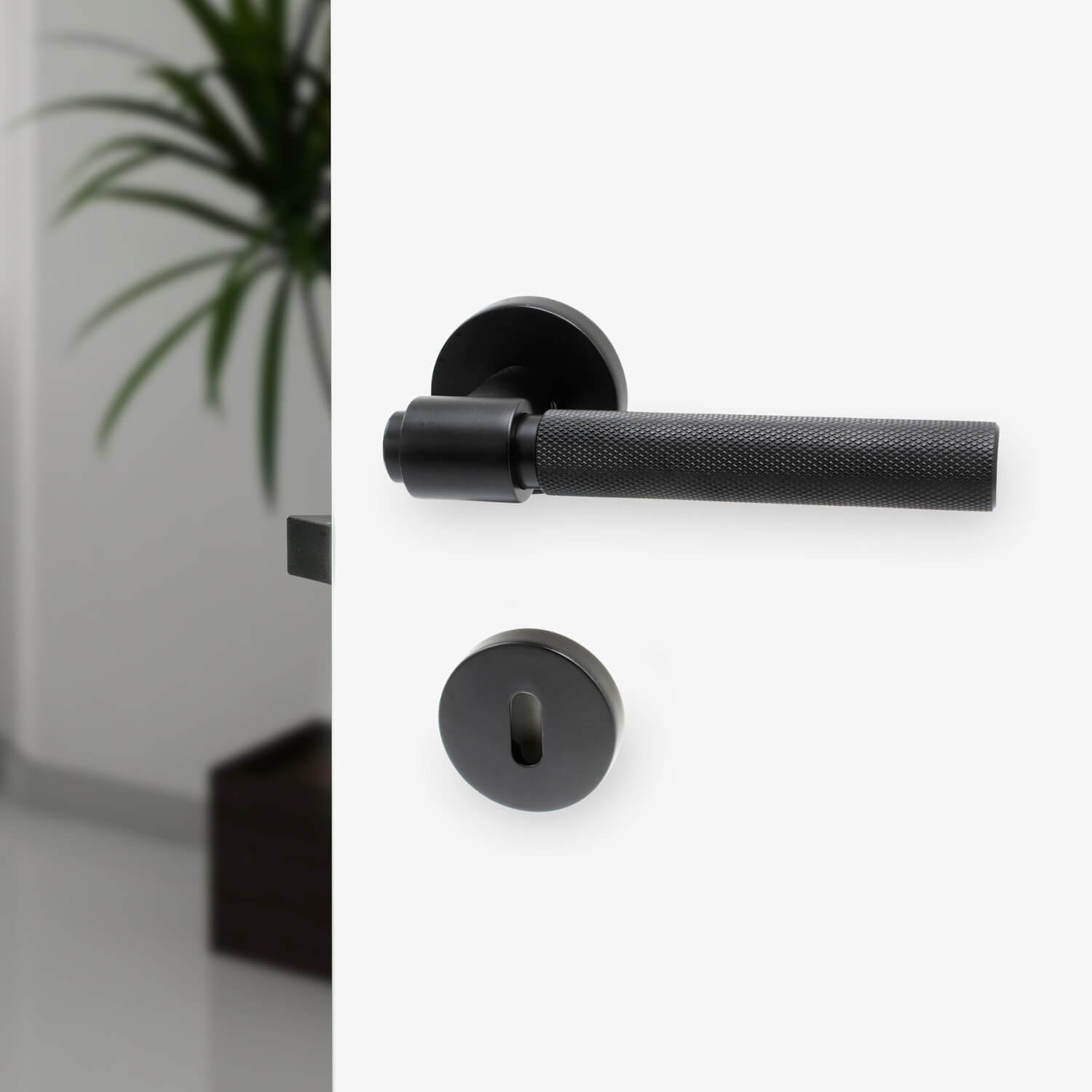 Door handle - Matte black - HELIX - Elegant industrialism - Black