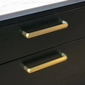 Beslag Design Cabinet handle - Brass, black and steel - Model Lines - 160 mm