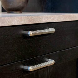 Beslag Design Cabinet handle - Stainless steel - Model Lines