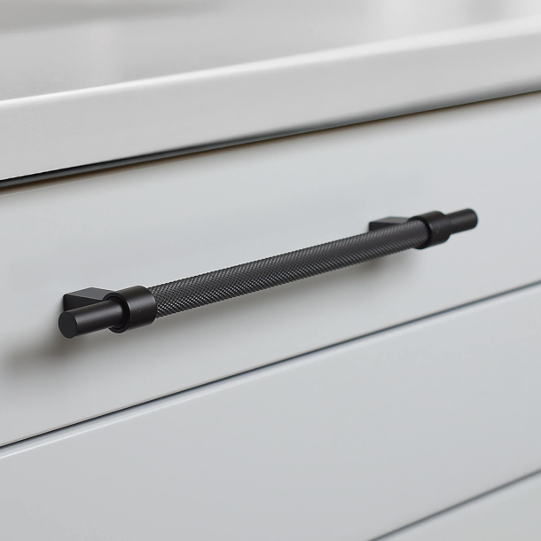 Mbelgriff - Mattschwarz - Modell PITCH - CC 192 mm