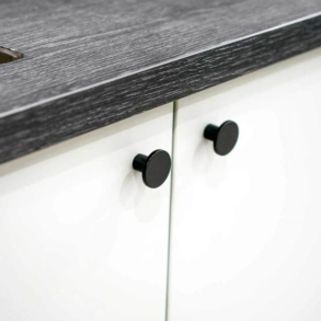 Gałka do mebli  - Matowa czerń - Como - 26 x 18 mm