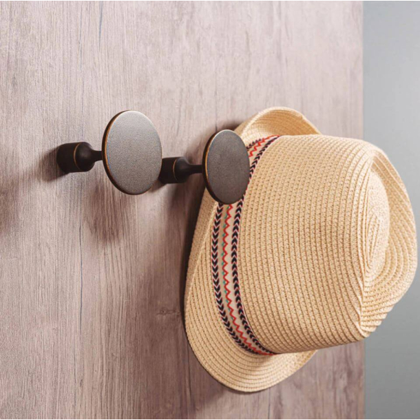 Beslag Design Cabinet knob - Antique brass - Model Floid