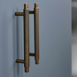 Furnipart Cabinet handle - Antique Brass - Model Model MANOR - cc128 mm