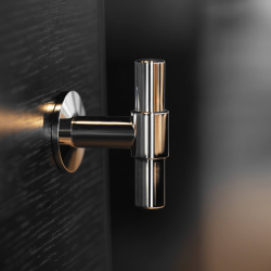 Beslag Design T-Bar Mbelgriff - Poliertes Nickel - Modell Uniform