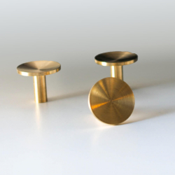 Furniture knob - Brushed brass - STURE - 28 x 23 mm