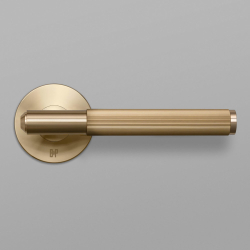 Buster+Punch Door handle - Brass - Model LINEAR - cc38mm