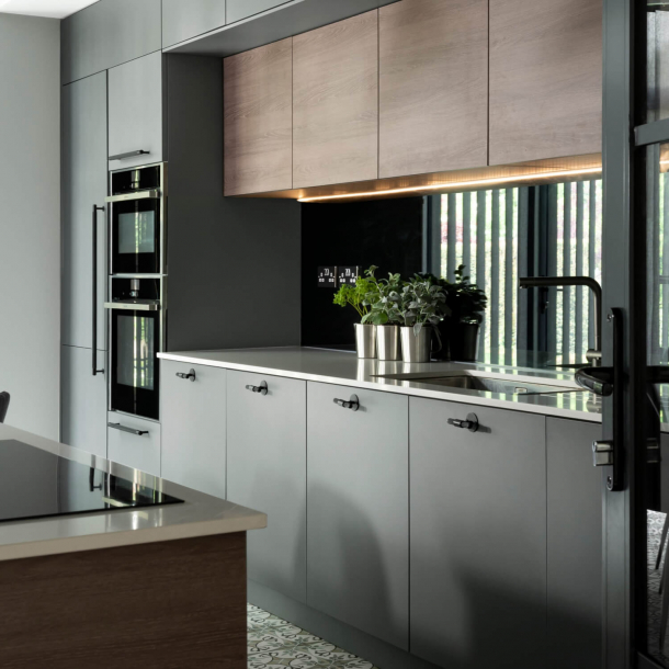 Buster+Punch T-Bar mbelhandtag - Mssing - Modell Cross