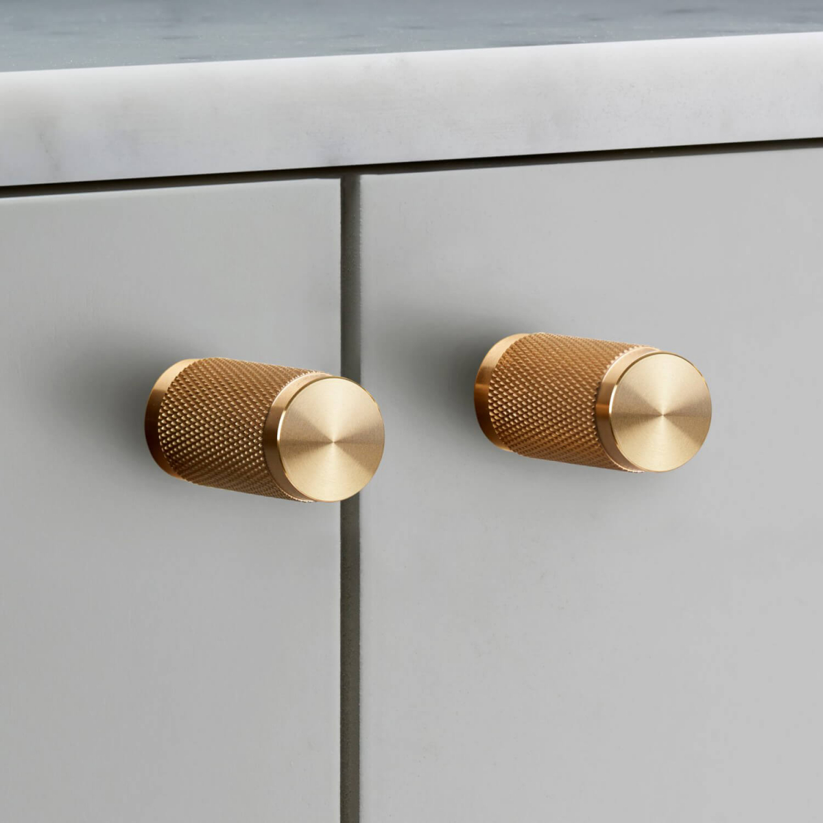 Buster+Punch Cabinet knobs with backplate - Brass - Model Cross (2 pcs) -  Buster+Punch Cabinet knob - VillaHus