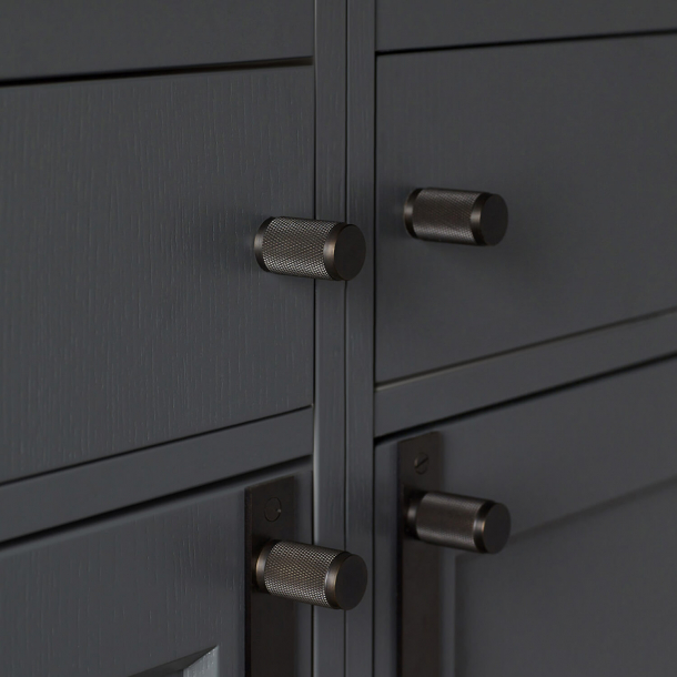 Buster+Punch Mbelknpfe (2 Stck) - Gerucherte Bronze - 20x34 mm