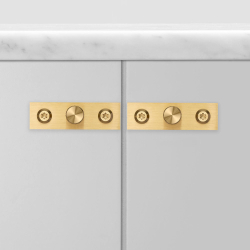 Buster + Punch - LINEAR Plate - Furniture knobs (2 pcs) - Brass - 12 x 25 mm