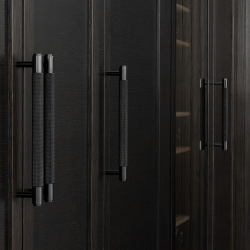 Buster+Punch Pull bar - Industrial design - Smoked bronze - 160 / 260 / 360 mm