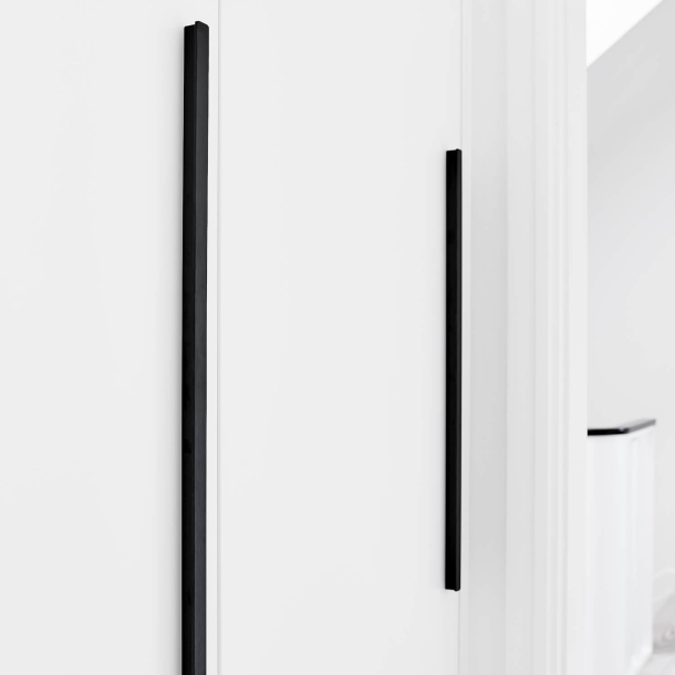 Furnipart Cabinet Handle - Brushed matt black - Model Elan 600 mm