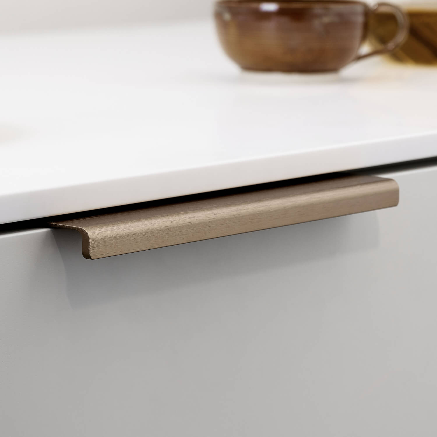 Furnipart cabinet handle - Brushed brass - Model Artisan - Artisan