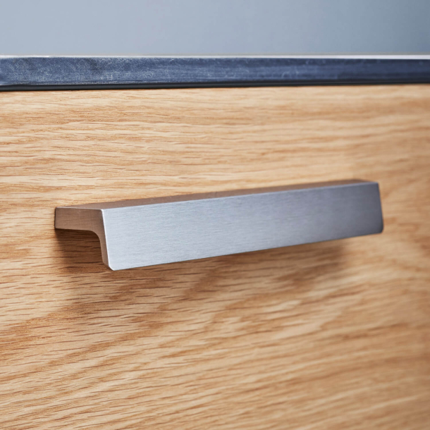 Furnipart Cabinet Handle - Brushed steel - Model Envelope - 200 mm