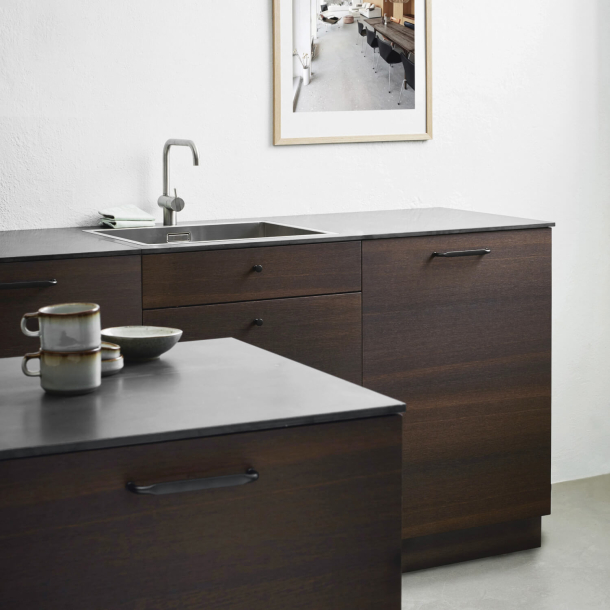 Furnipart Cabinet Handle - Matt black - Model Gate 172 mm