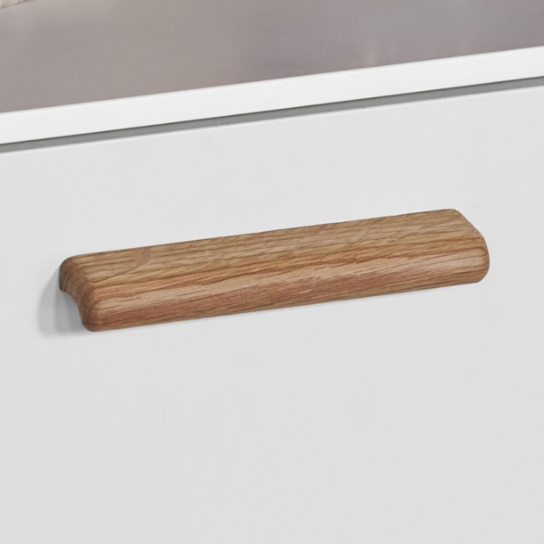 Furnipart Cabinet Handle - Lacquered oak - Model Glove
