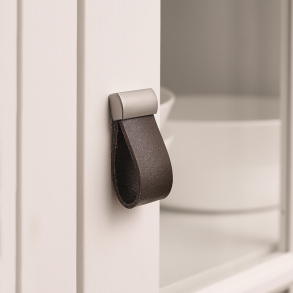 Furnipart Mbelknop - Brun lder / Brstet stl - Model Strap