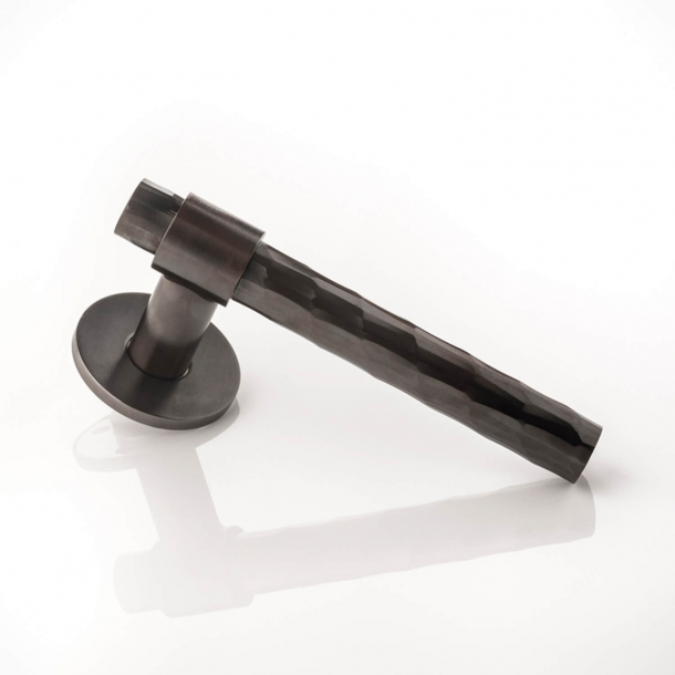 Joseph Giles Door handle - Dark bronze - Model LV1047