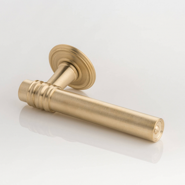 Joseph Giles Door handle - Brushed brass - Model LV1164