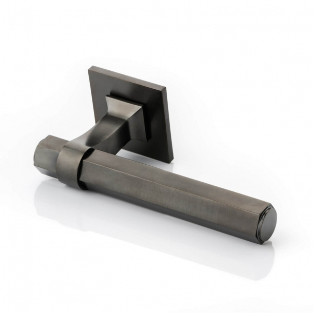 Joseph Giles Door handle - Dark bronze - Model LV1173