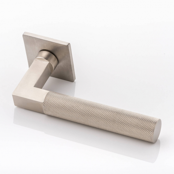 Joseph Giles Door handle - Brushed nickel - Model LV1143
