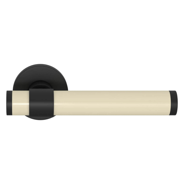 Turnstyle Designs Door handle - Off-white Amalfine / Matt black chrome - Model B1202