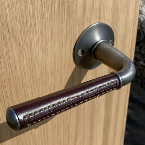 Door handles - Model CF5050 Turnstyle Design