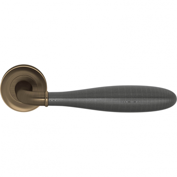 Turnstyle Design Door handle - Amalfine - Alupewt / Antique brass - Model DF3290