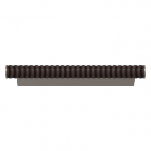 Møbelgreb - Turnstyle Designs - Kakaofarvet Amalfine / Satin nikkel - Model P3170