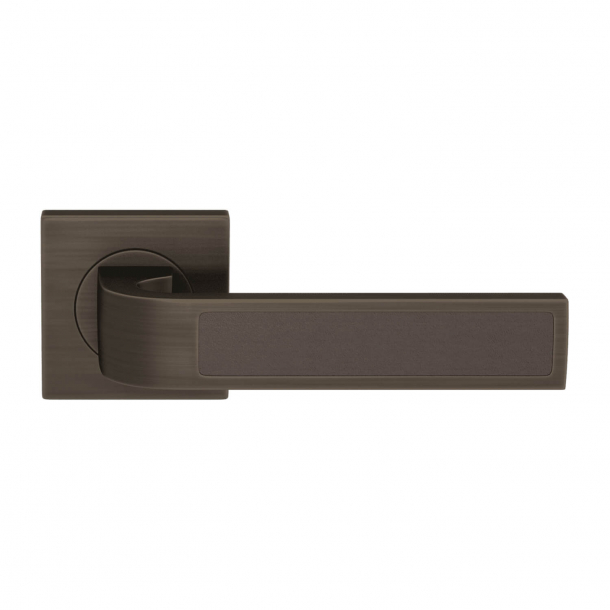 Turnstyle Design Door handle - Chocolate leather / Vintage patina - Model R1022