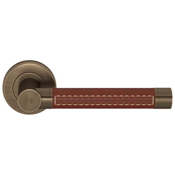 Turnstyle Design Door handle - Chestnut leather / Antique brass - Model R1024