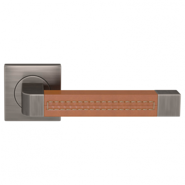 Turnstyle Design Door handle - Tan leather / Vintage nickel - Model R1941