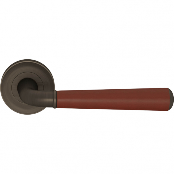 Turnstyle Design Door Handles - Chestnut leather / Vintage patina - Model CF2987