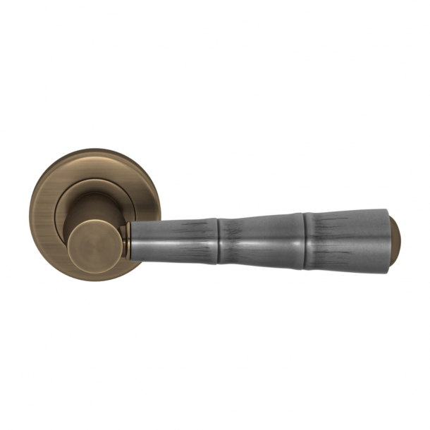 Turnstyle Design Door handle - Alupewt / Antique brass- Model D1001