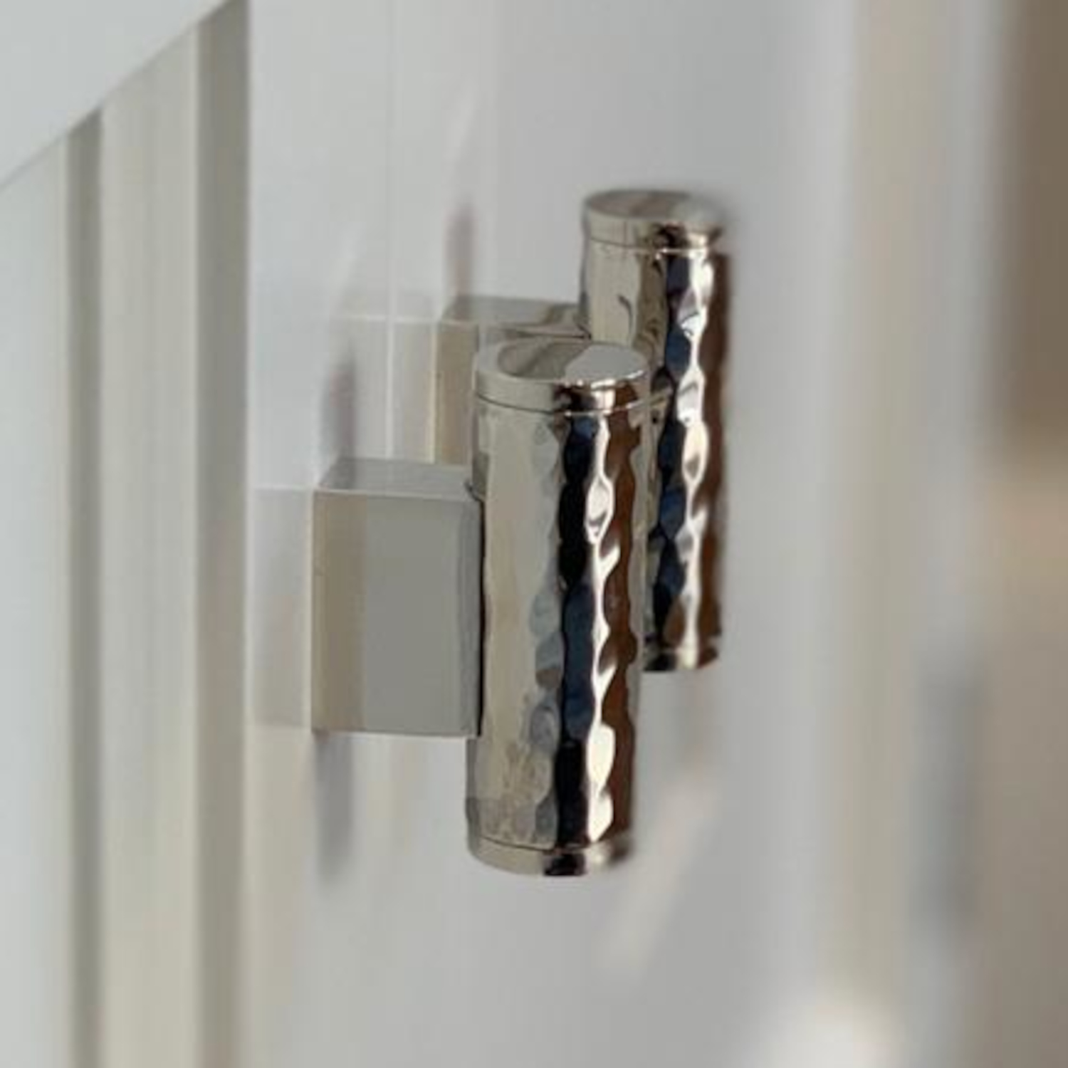 Turnstyle Designs T-bar Cabinet handle - Barrel Hammered - Model HS4100